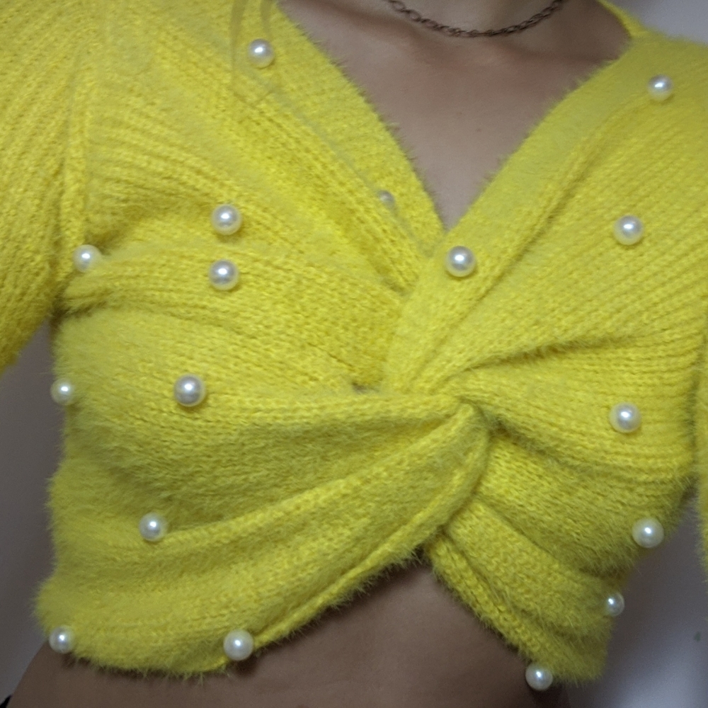 Adorable yellow fuzzy crop top